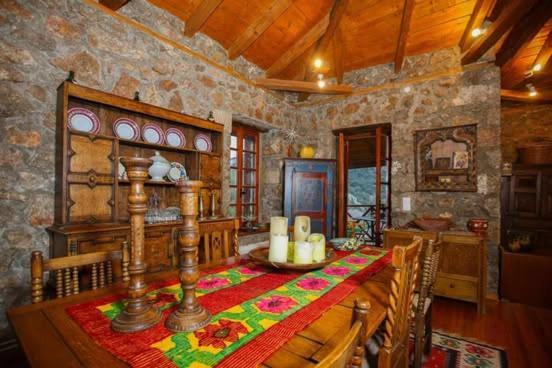 Вілла Mariolata Stone House Lilaia Екстер'єр фото
